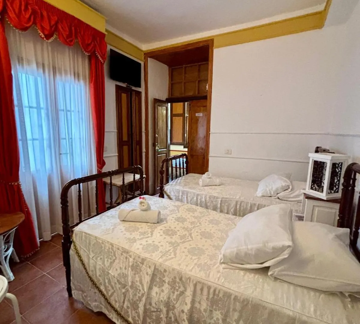 Hotel Buen Retiro Casa De La Musica Y El Sonido Guimar Spain